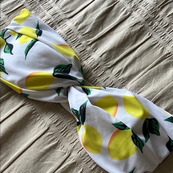 Lemon Print Bikini Set - Picture 2 of 3